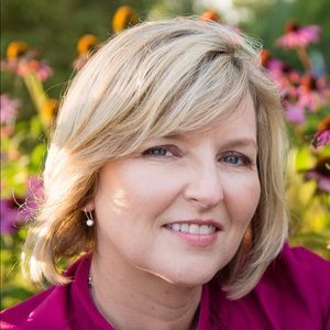 Meet your Posher, Mary jo